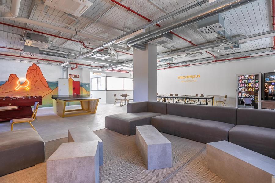 Micampus Getafe Student Residence מראה חיצוני תמונה
